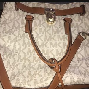 Mk Hamilton tote bag only used it a few times  or best offer